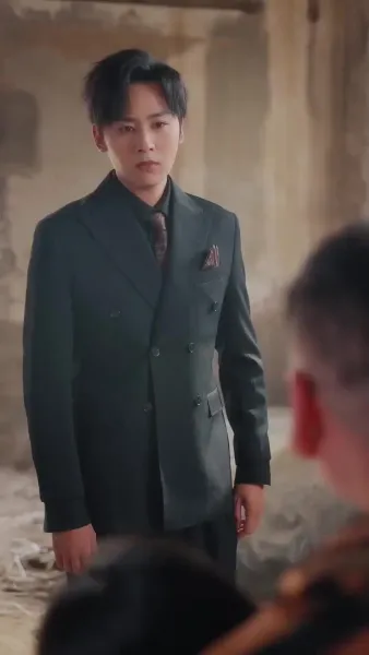 （พากย์ไทย）คู่หมั้นผู้เป็นเพียงโล่รัก