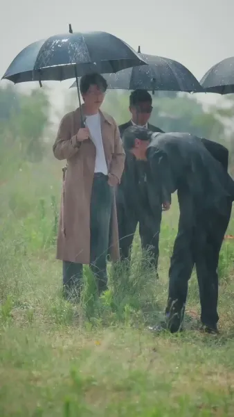 （พากย์ไทย）คู่หมั้นผู้เป็นเพียงโล่รัก