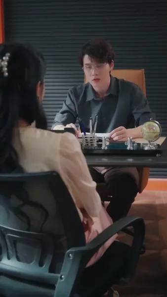 （พากย์ไทย）คู่หมั้นผู้เป็นเพียงโล่รัก