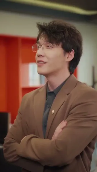 （พากย์ไทย）คู่หมั้นผู้เป็นเพียงโล่รัก