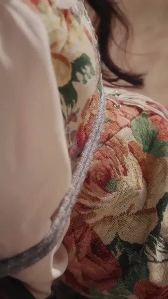 （พากย์ไทย）คู่หมั้นผู้เป็นเพียงโล่รัก