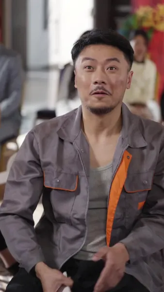 พ่อลูกต่างเป็นมังกร