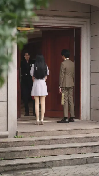 พ่อลูกต่างเป็นมังกร