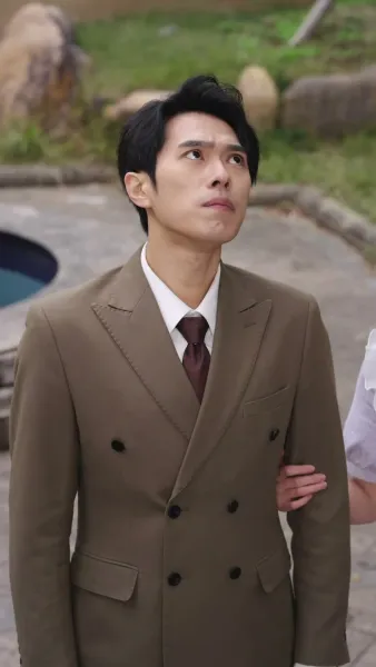 พ่อลูกต่างเป็นมังกร