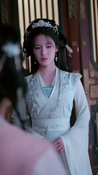 รักต้องห้ามของนางยักษ์