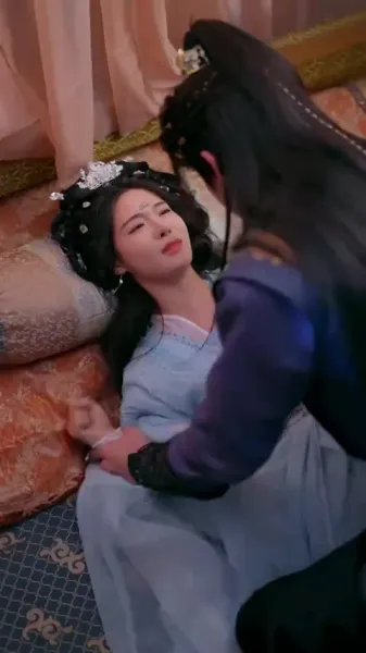 รักต้องห้ามของนางยักษ์