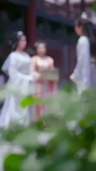 รักต้องห้ามของนางยักษ์