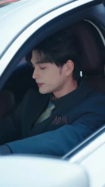 แค้นรักกุหลาบไฟ