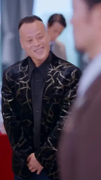 เกิดใหม่ ฉันยิ้มอย่างเย็นชา