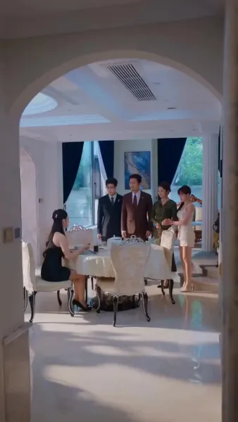 เกิดใหม่ ฉันยิ้มอย่างเย็นชา