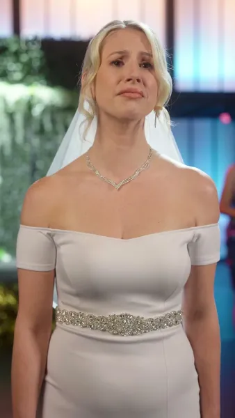 นักรบครูเสดแห่งความลับของเธอ