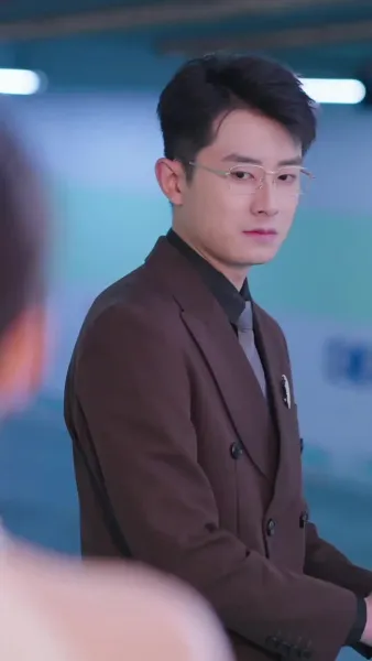 เสแสร้งว่ารักคุณ