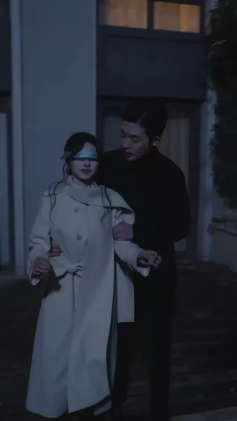 กุหลาบกับสนภูเขา