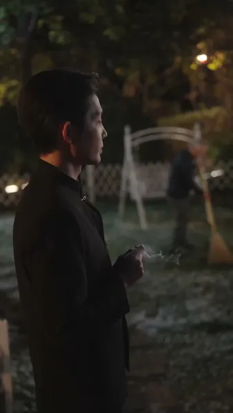 กุหลาบกับสนภูเขา