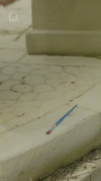 เด็กเรียกที่ฉันพบในปารีส