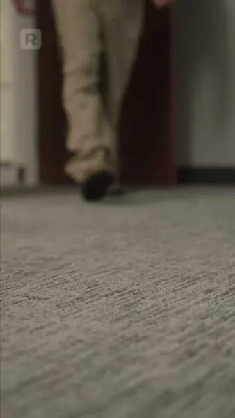 เด็กเรียกที่ฉันพบในปารีส