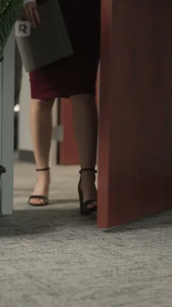 เด็กเรียกที่ฉันพบในปารีส