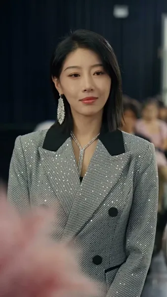 ความรักกับความลับ