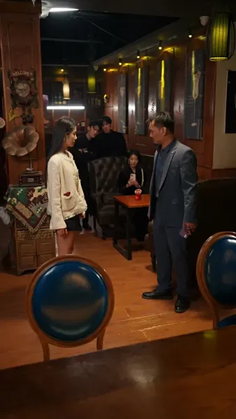 ความรักกับความลับ