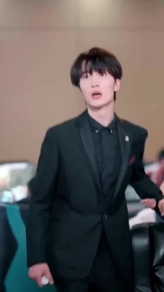 ป้าเปิดระบบรักให้ฉันแล้ว