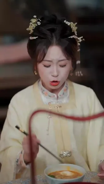 ข้าไม่อยากยุ่ง เรื่องในวัง(พากย์เสียง)