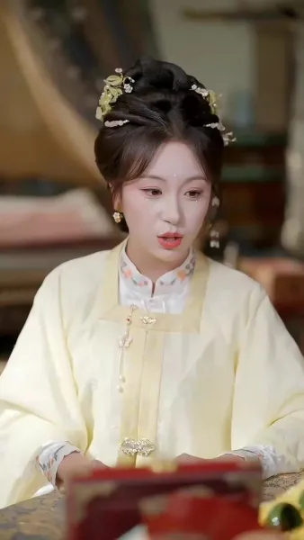 ข้าไม่อยากยุ่ง เรื่องในวัง(พากย์เสียง)