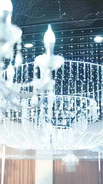 มงกุฎของผู้ไม่ยอมก้มหัว