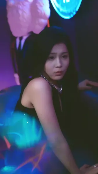 มงกุฎของผู้ไม่ยอมก้มหัว