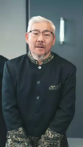 มงกุฎของผู้ไม่ยอมก้มหัว