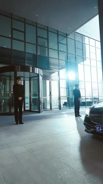 มงกุฎของผู้ไม่ยอมก้มหัว