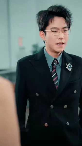 ไฟรักในเถ้าความทรงจำ