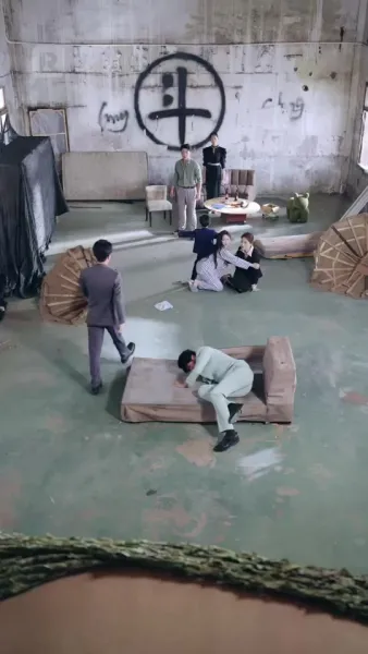 ชะตากรรมทายาทตกอับ