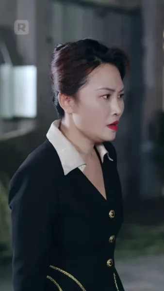 ชะตากรรมทายาทตกอับ