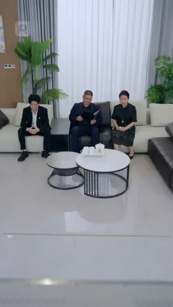 ชะตากรรมทายาทตกอับ