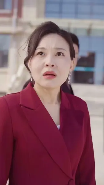 (พากย์เสียง) พระนางหล่อสวย