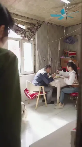 (พากย์เสียง) พระนางหล่อสวย