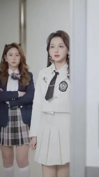 (พากย์เสียง) พระนางหล่อสวย