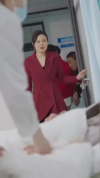 (พากย์เสียง) พระนางหล่อสวย