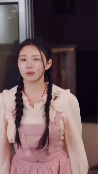 (พากย์เสียง) พระนางหล่อสวย