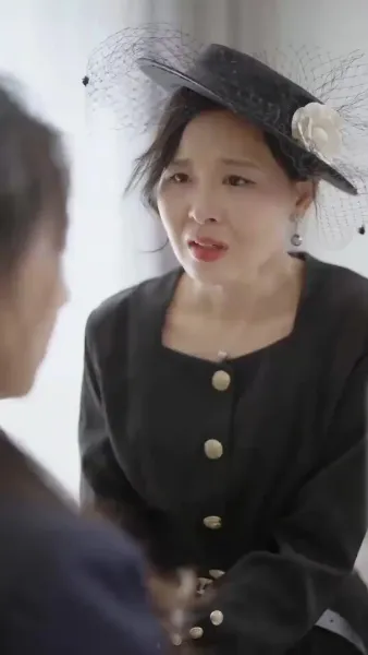 (พากย์เสียง) พระนางหล่อสวย