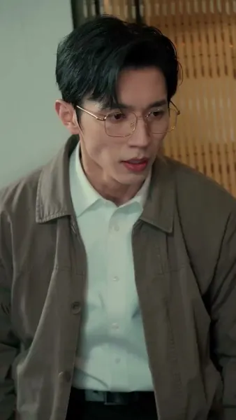 โบกมือลารักไร้ค่า