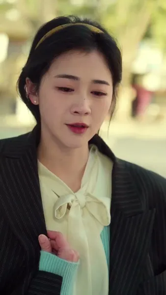 โบกมือลารักไร้ค่า