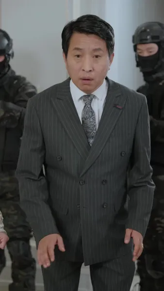 ใครว่าเทพนักรบจะทิ้งตระกูลไม่ได้