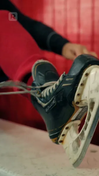 (พากย์) ปฏิบัติการทิ้งรักนายฮอกกี้สุดฮอต