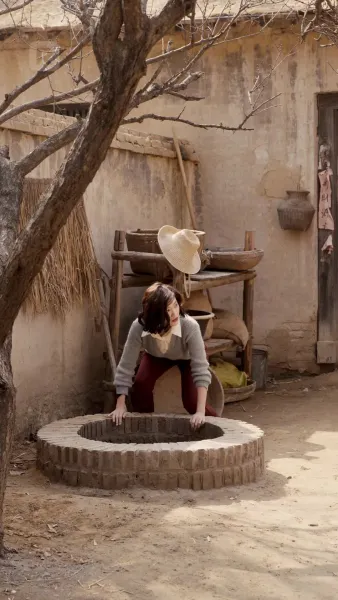 หญิงสาวผู้นำโชค