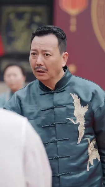 (พากย์เสียง) หญิงงามผู้พิทักษ์