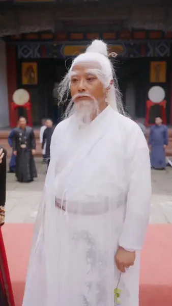 (พากย์เสียง) หญิงงามผู้พิทักษ์