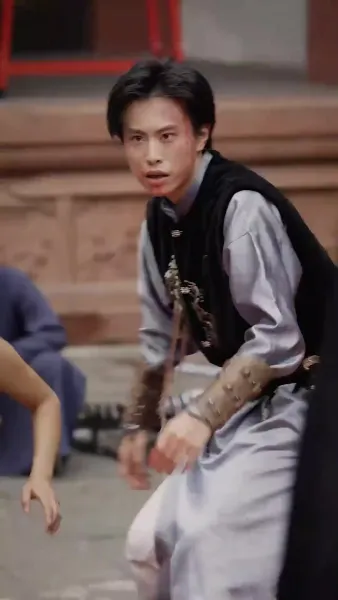 (พากย์เสียง) หญิงงามผู้พิทักษ์