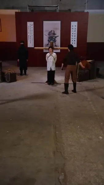 (พากย์เสียง) หญิงงามผู้พิทักษ์