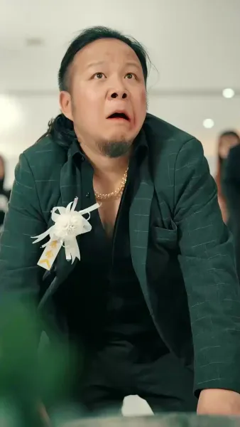 หนี้รักใต้เงาจันทร์